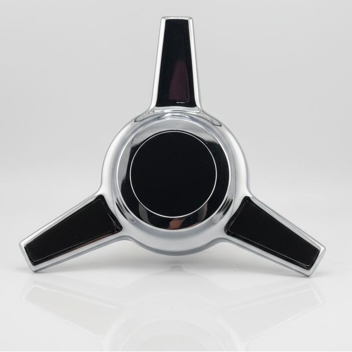 3 EAR STRAIGHT CHROME SPINNER Internal Diameter: 2.91" External Diameter: 5.51" Protruding Depth: 1.18"
