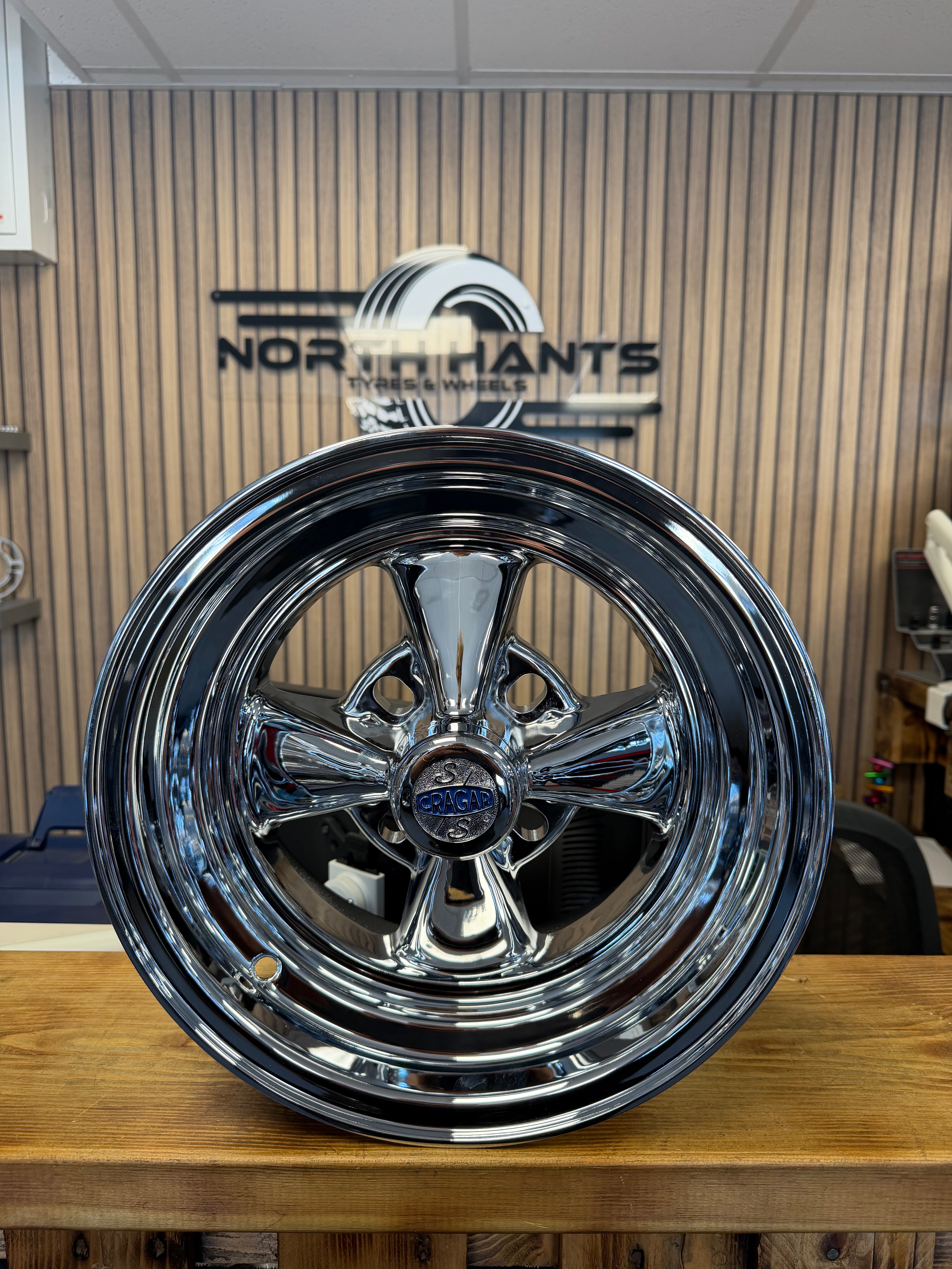 CRAGAR S/S 610C  4 SPOKE  4-4"/4.25"/4.5"/110MM 13" x 7"