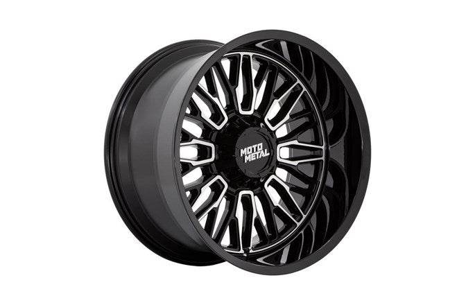 Moto Metal MO809 5-127 (5-5")","5-139.7 (5-5.5") 20X10 Gloss Black Machined Face 4.75" BS