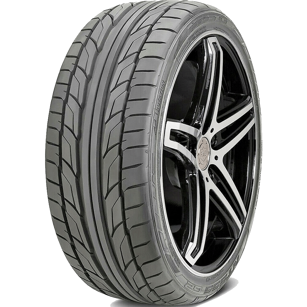 Nitto NT-555 G2  225/40R18